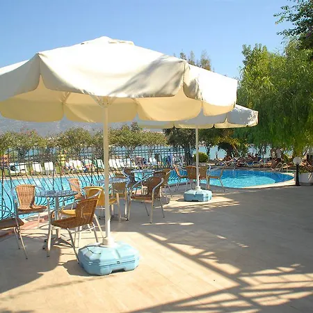 Aurum Exclusive Club ديديم