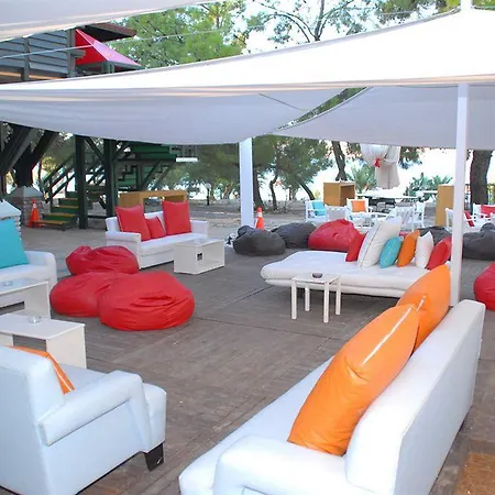 فندق Aurum Exclusive Club