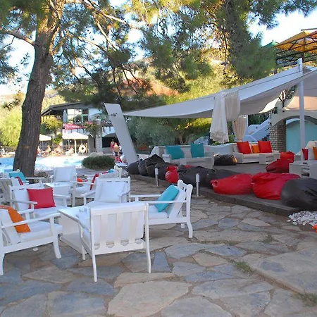 Aurum Exclusive Club ホテル