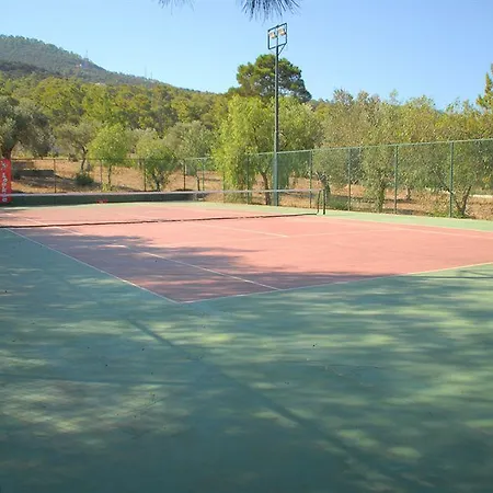 Aurum Exclusive Club ホテル