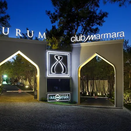 Aurum Exclusive Club Szálloda