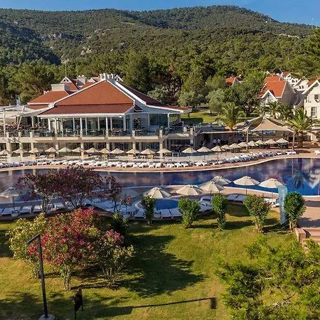 Aurum Exclusive Club 5*