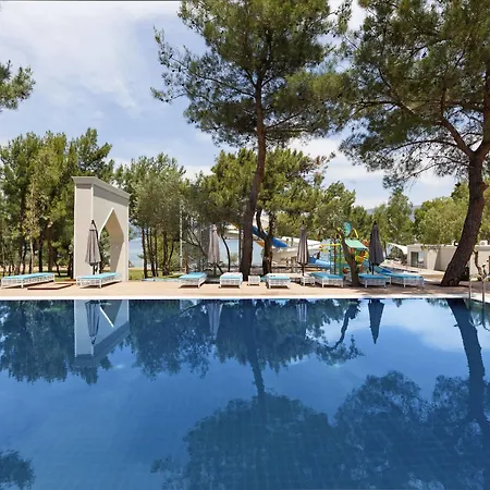 Aurum Exclusive Club 5*