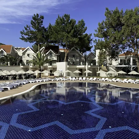 Aurum Exclusive Club 5* ديديم