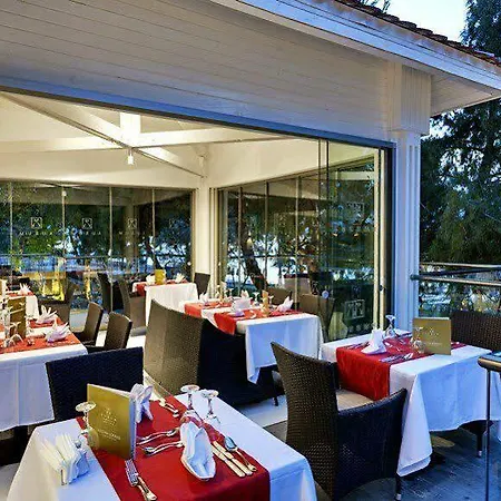 Aurum Exclusive Club فندق 5*