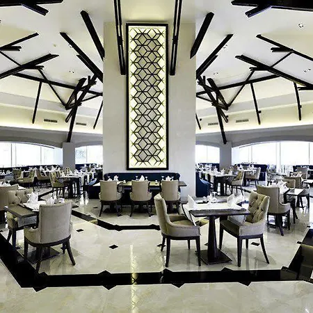 Aurum Exclusive Club