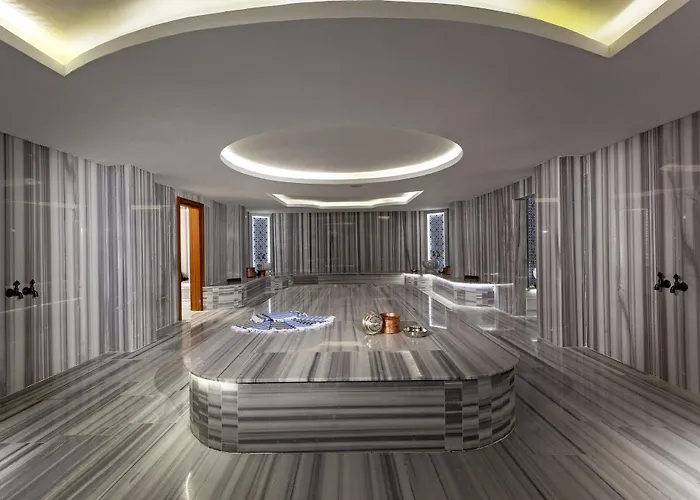 Aurum Exclusive Club