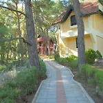 Aurum Exclusive Club 5*